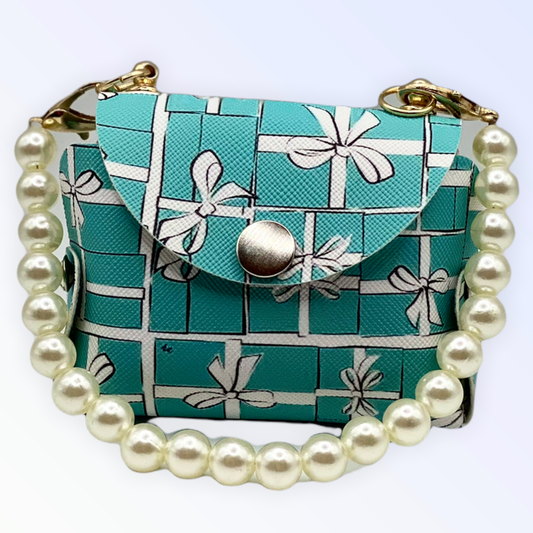 Pearl Handle Sniffany Pick Up Bag